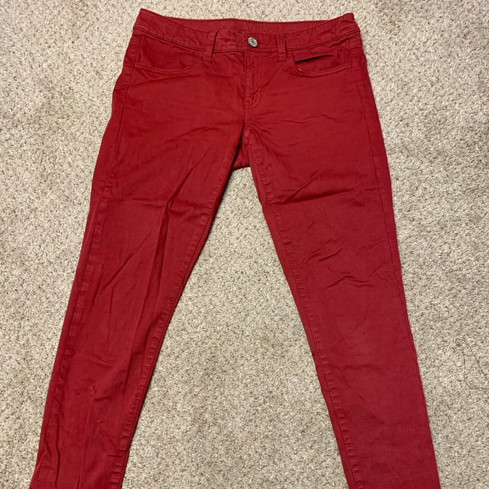 Women’s Size 6 Red American Eagle Skinny Jean